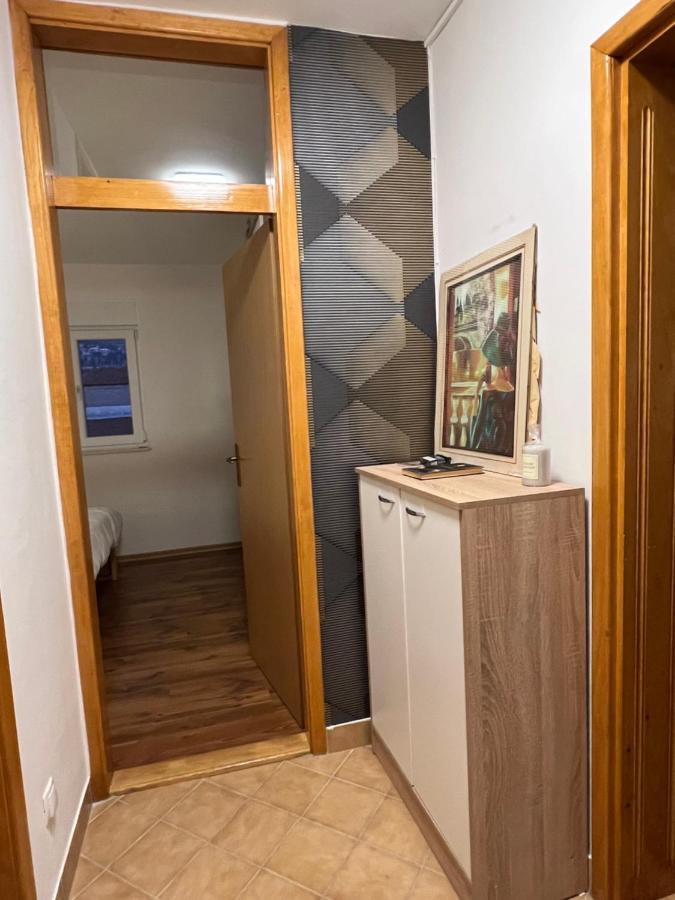 Old Bridge Apartment 莫斯塔尔 外观 照片