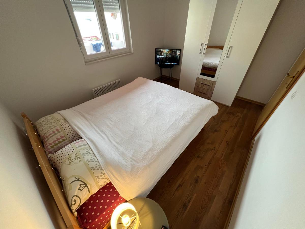 Old Bridge Apartment 莫斯塔尔 外观 照片